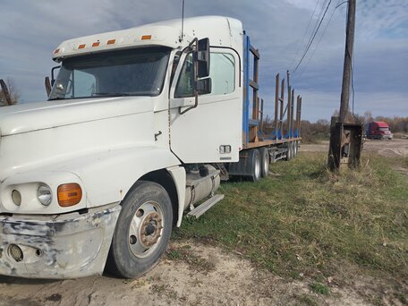 2003 Freightliner Century Class, белый, 1300000 рублей, вид 1