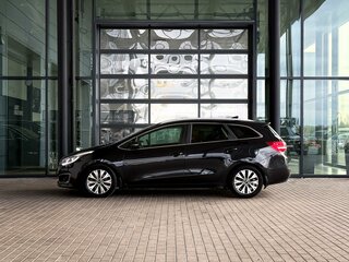 2017 Kia Ceed II Рестайлинг, чёрный, 1395000 рублей, вид 4