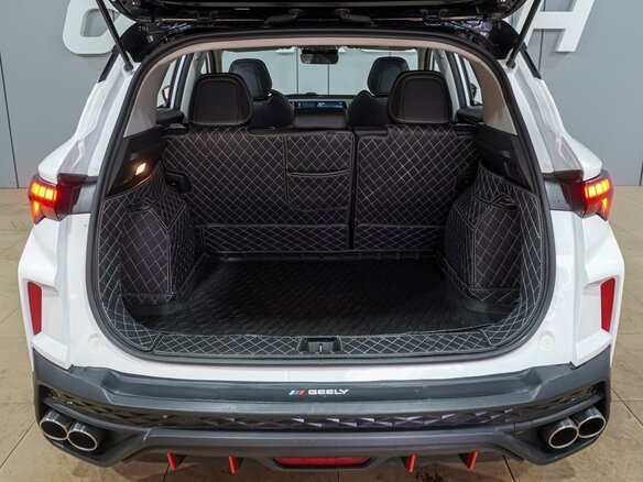 2024 Geely Coolray (Binyue Cool) I Рестайлинг, белый, 2049000 рублей - вид 23
