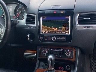2010 Volkswagen Touareg II, чёрный, 1740000 рублей, вид 5