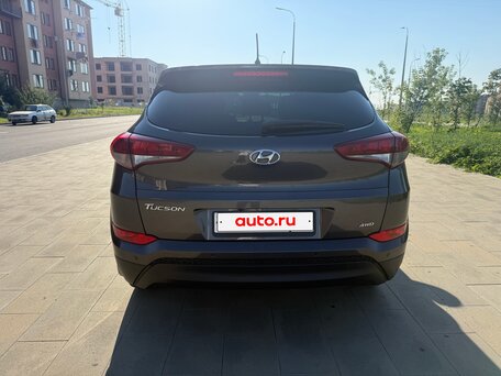 2016 Hyundai Tucson III, коричневый, вид 4