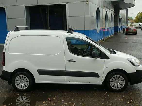 2013 Citroen Berlingo, белый, 700000 рублей - вид 6