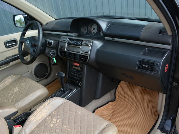 2002 Nissan X-Trail I, чёрный - вид 17