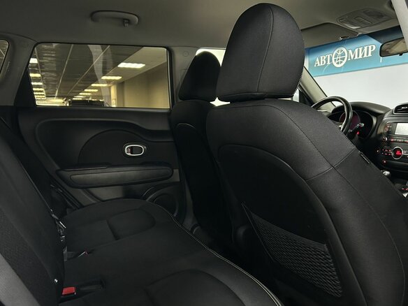 2015 Kia Soul II, белый - вид 12