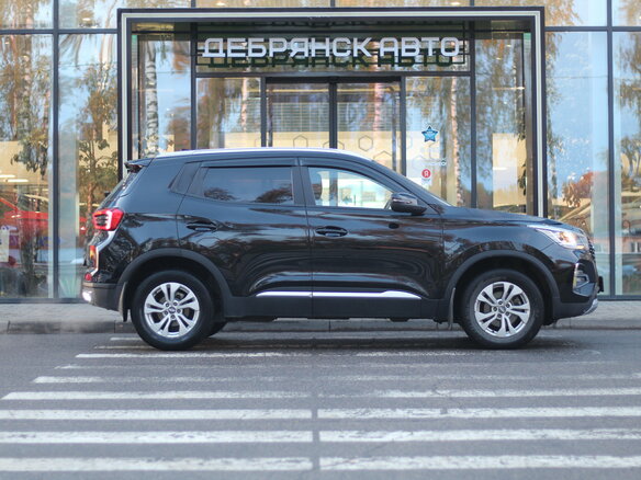 2024 Chery Tiggo 4 Pro I Рестайлинг, чёрный, 1590000 рублей - вид 3