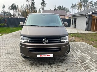 2013 Volkswagen Multivan T5 Рестайлинг, коричневый, 2225000 рублей, вид 1
