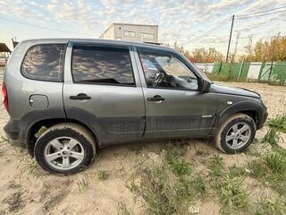 2016 Chevrolet Niva I Рестайлинг, серый, 450000 рублей, вид 2