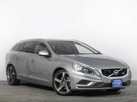 Volvo V60 I