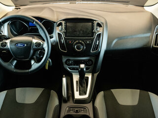 2012 Ford Focus III, белый, 690000 рублей, вид 5