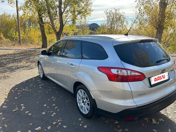 2013 Ford Focus III, серебристый, 844000 рублей - вид 3