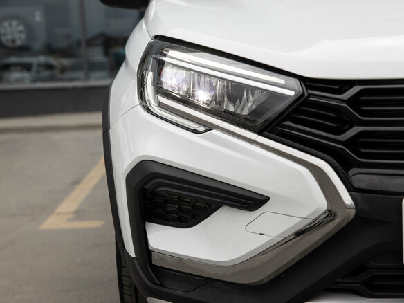 2026 Lada (ВАЗ) Vesta SW Cross I Рестайлинг (NG), белый, 2097000 рублей - вид 1