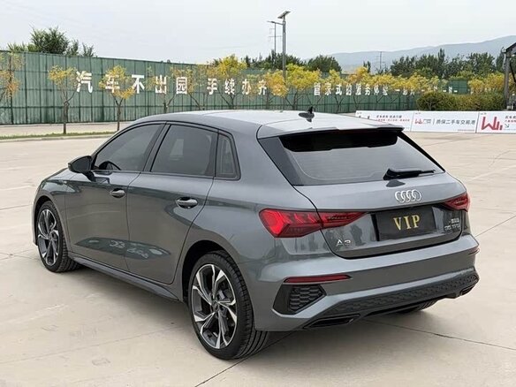 2023 Audi A3 Sportback 35 TFSI IV (8Y), серый, 1850100 рублей - вид 5