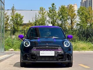 2022 Mini Hatch Cooper III (F55/F56) Рестайлинг 2, чёрный, 2210000 рублей, вид 3