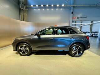2026 Audi Q3 35 TFSI II (F3), серый, 3890000 рублей, вид 4