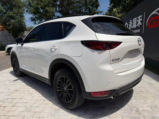 2023 Mazda CX-5 II Рестайлинг, белый, 2300001 рублей, вид 5