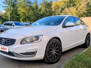 2014 Volvo S60 II Рестайлинг, белый, 1700000 рублей, вид 1