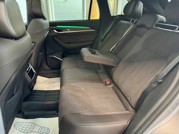 2026 Geely Monjaro I Рестайлинг 2 (China Market), серебристый, 4250000 рублей - вид 32