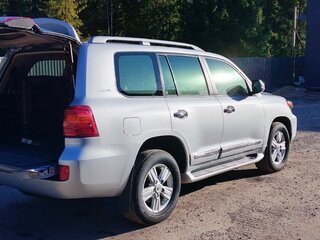 2014 Toyota Land Cruiser 200 Series Рестайлинг 1, серебристый, 4489999 рублей, вид 5