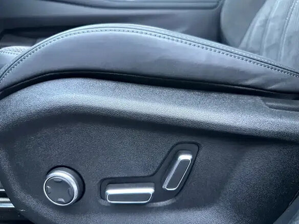 2025 Geely Monjaro I Рестайлинг, серый, 3594000 рублей - вид 28