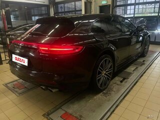 2020 Porsche Panamera 4S Diesel II, фиолетовый, 11000000 рублей, вид 4