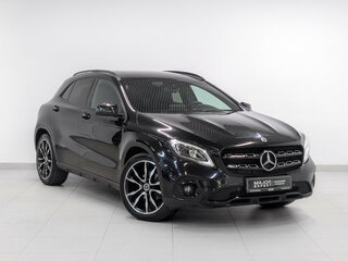 2019 Mercedes-Benz GLA 200 I (X156) Рестайлинг, чёрный, 1950000 рублей, вид 3
