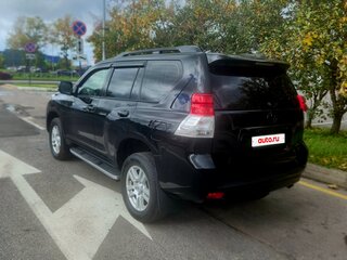 2013 Toyota Land Cruiser Prado 150 Series, чёрный, 2950000 рублей, вид 4