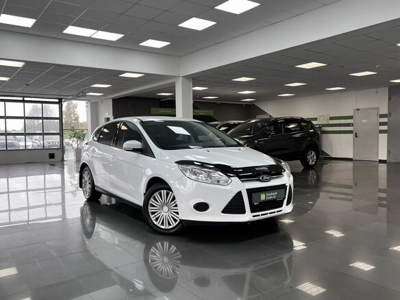 2013 Ford Focus III, белый, 750000 рублей - вид 4