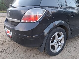2007 Opel Astra H, чёрный, 330000 рублей, вид 5