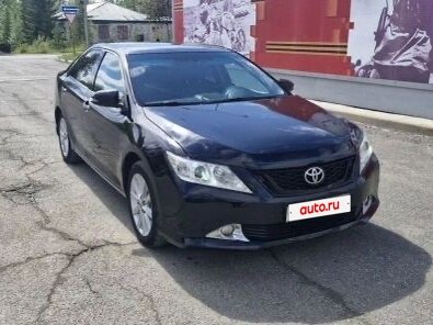 2013 Toyota Camry VII (XV50), чёрный, 1750000 рублей, вид 2