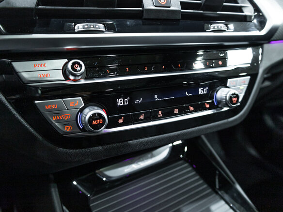 2021 BMW X3 20i xDrive III (G01), серый, 4750900 рублей - вид 24