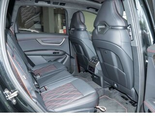 2026 Audi Q7 III (G8), чёрный, 12790000 рублей, вид 4