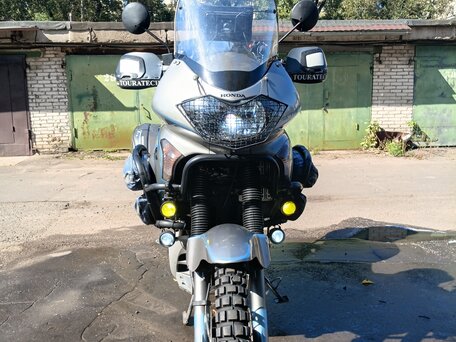 2005 Honda XL650V Transalp, серебристый, 470000 рублей, вид 2