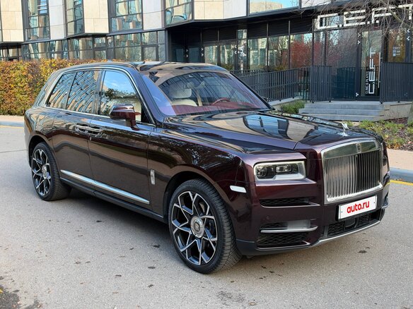 2019 Rolls-Royce Cullinan I (Series I), красный, 26500000 рублей - вид 5