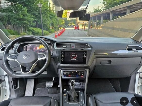 2022 Volkswagen Tiguan II Рестайлинг, белый, 2370000 рублей - вид 6
