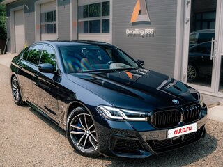 2021 BMW 5 серии 520i VII (G30/G31/G38) Рестайлинг, чёрный, 5000000 рублей, вид 2