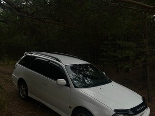 1999 Toyota Caldina II, белый, 490000 рублей, вид 2