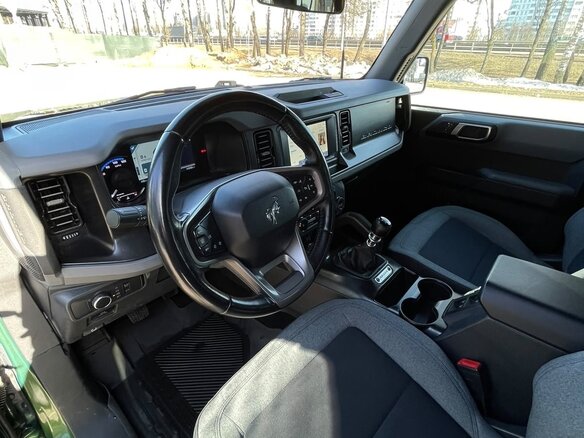 2022 Ford Bronco VI, зелёный, 2850000 рублей - вид 9