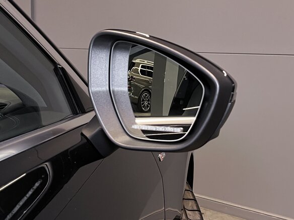 2025 Audi A5 III (B10), чёрный, 6300000 рублей - вид 32