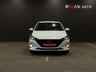 2020 Hyundai Solaris II Рестайлинг, белый, 1340000 рублей, вид 2