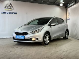 2014 Kia Ceed II, серебристый, 999000 рублей, вид 1