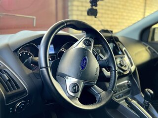 2012 Ford Focus III, серебристый, 1500000 рублей, вид 4