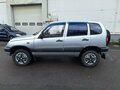 2004 Chevrolet Niva I, серебристый, 315000 рублей - вид 4