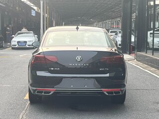 2026 Volkswagen Magotan B8 Рестайлинг, чёрный, 2607700 рублей, вид 5