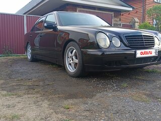 2000 Mercedes-Benz E-Класс 240 II (W210, S210) Рестайлинг, синий, 600000 рублей, вид 1