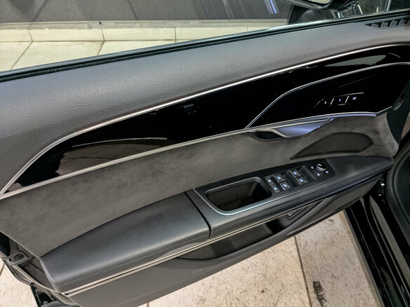 2018 Audi A8 50 TDI IV (D5), чёрный, 4500000 рублей - вид 18