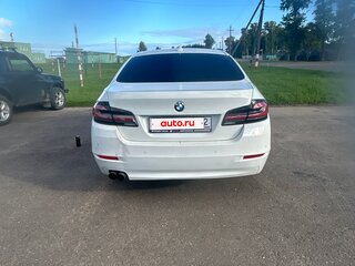 2013 BMW 5 серии 520d VI (F10/F11/F07) Рестайлинг, белый, 1700000 рублей, вид 5