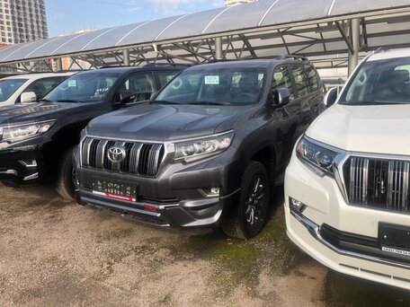 2019 Toyota Land Cruiser Prado 150 Series Рестайлинг 2, серый, 6150000 рублей, вид 2
