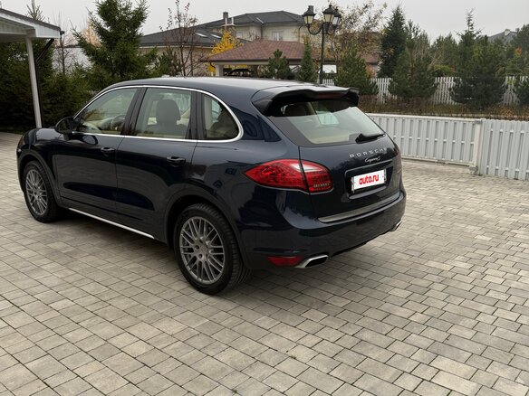 2012 Porsche Cayenne S II (958), синий, 2590000 рублей - вид 3