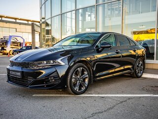 2021 Kia K5 III, чёрный, 2398000 рублей, вид 3