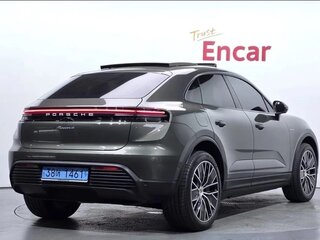 2025 Porsche Macan II, серый, 11100333 рублей, вид 4